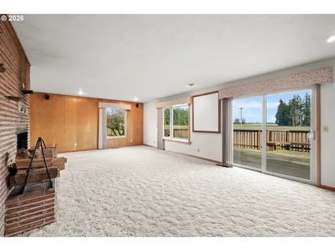6884 S Hansen Lane Aurora OR 97002