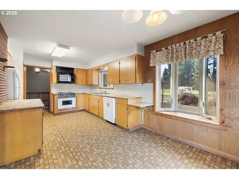6884 S Hansen Lane Aurora OR 97002