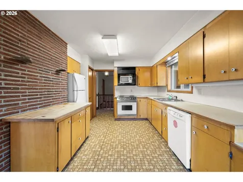6884 S Hansen Lane Aurora OR 97002