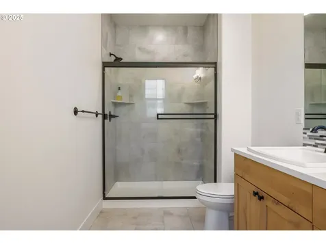 6704 NE 112th Street Vancouver WA 98686
