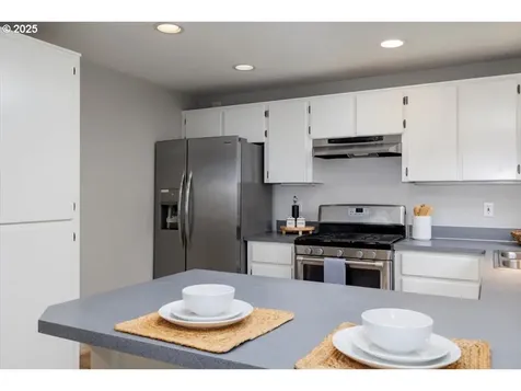 1317 SW 216th Place Beaverton OR 97003