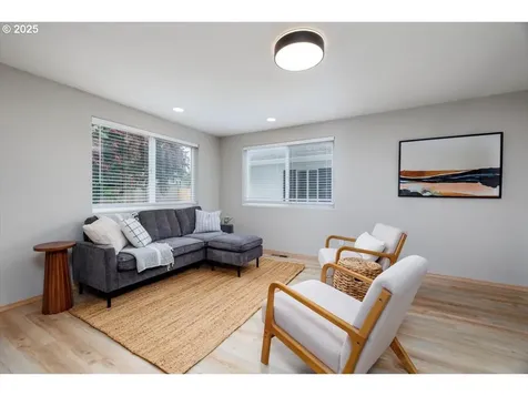 1317 SW 216th Place Beaverton OR 97003
