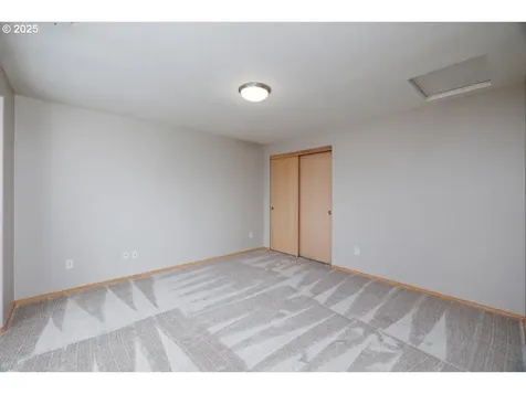 1317 SW 216th Place Beaverton OR 97003