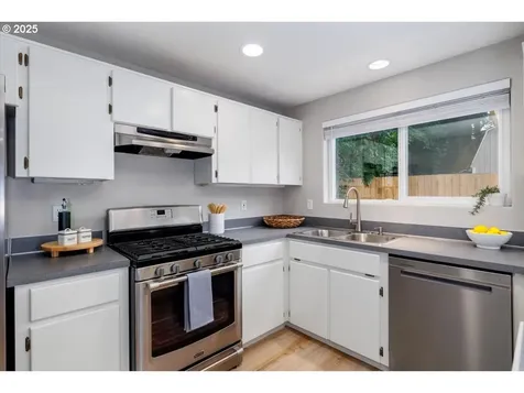 1317 SW 216th Place Beaverton OR 97003