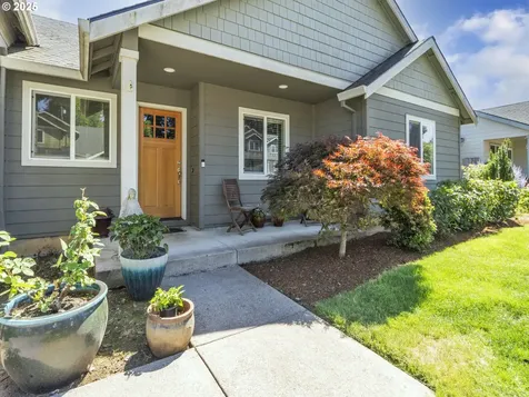 327 NW Pacific Hills Drive Willamina OR 97396