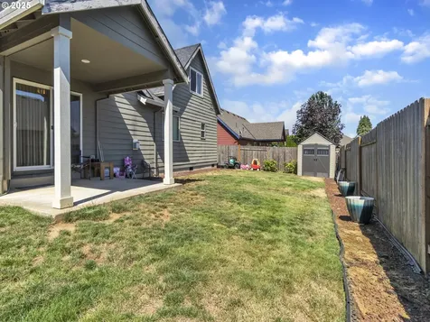 327 NW Pacific Hills Drive Willamina OR 97396