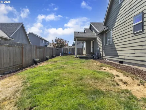 327 NW Pacific Hills Drive Willamina OR 97396