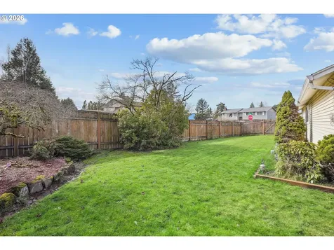 820 NE Cochran Avenue Gresham OR 97030