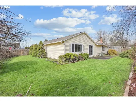 820 NE Cochran Avenue Gresham OR 97030
