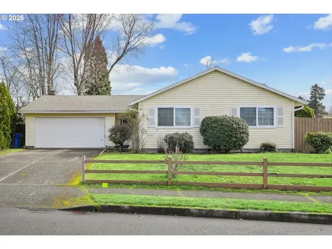 820 NE Cochran Avenue Gresham OR 97030