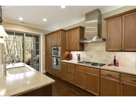 4663 Trillium Woods Lake Oswego OR 97035