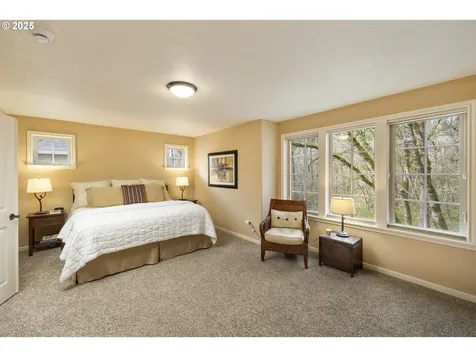 4663 Trillium Woods Lake Oswego OR 97035