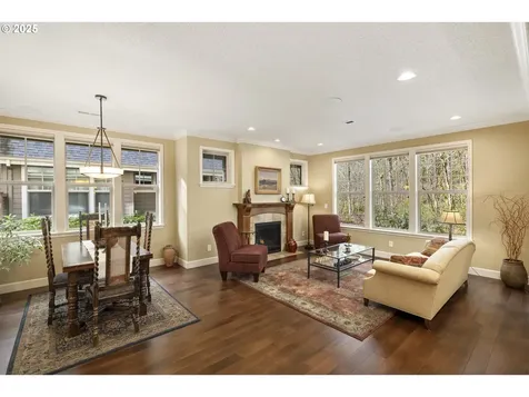 4663 Trillium Woods Lake Oswego OR 97035