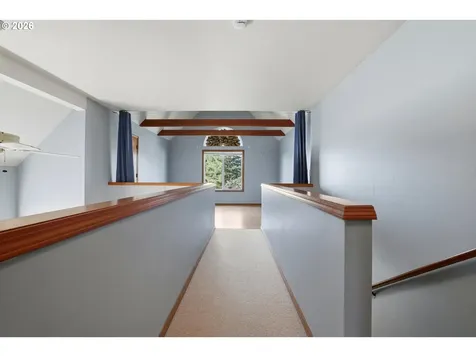 111 Kingsgate Road Lake Oswego OR 97035