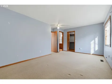 111 Kingsgate Road Lake Oswego OR 97035