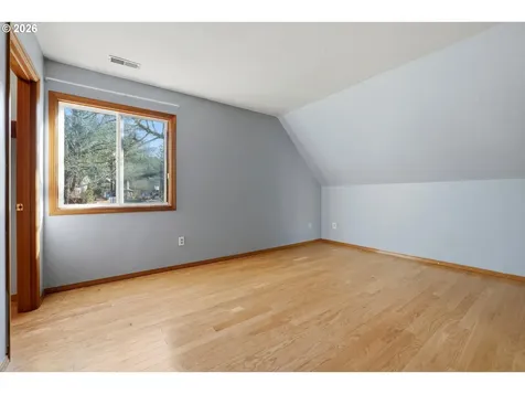 111 Kingsgate Road Lake Oswego OR 97035