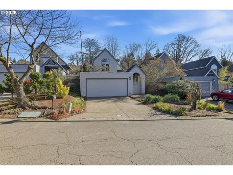 111 Kingsgate Road Lake Oswego OR 97035