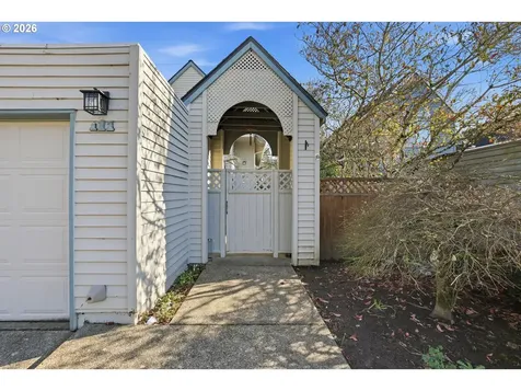 111 Kingsgate Road Lake Oswego OR 97035