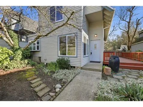 111 Kingsgate Road Lake Oswego OR 97035