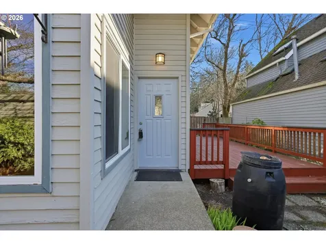 111 Kingsgate Road Lake Oswego OR 97035