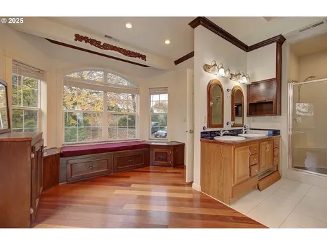 444 Sommerset Road Woodland WA 98674