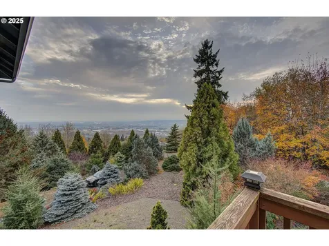 444 Sommerset Road Woodland WA 98674