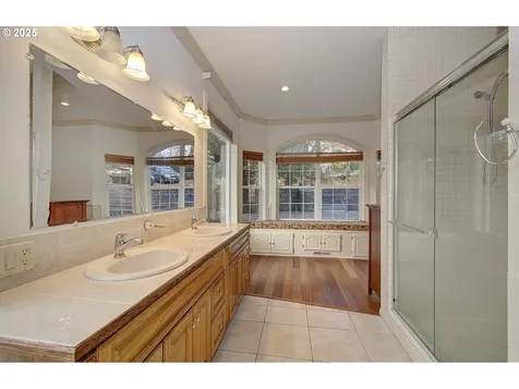 444 Sommerset Road Woodland WA 98674