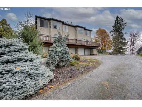 444 Sommerset Road Woodland WA 98674