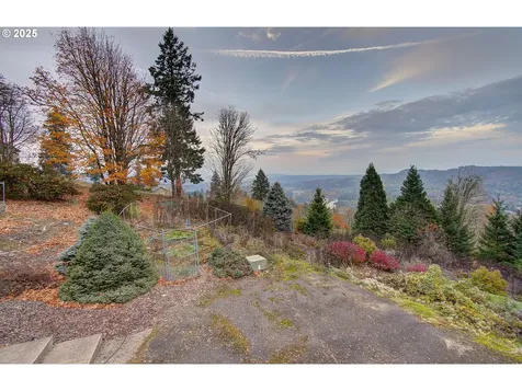 444 Sommerset Road Woodland WA 98674