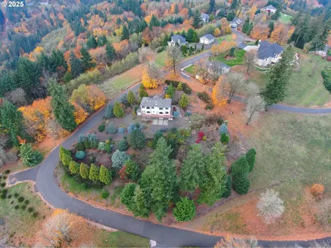 444 Sommerset Road Woodland WA 98674