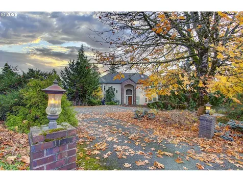 444 Sommerset Road Woodland WA 98674