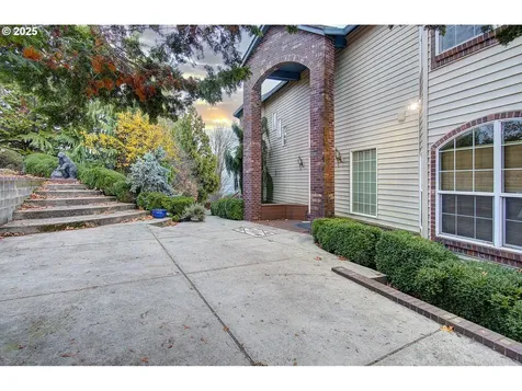 444 Sommerset Road Woodland WA 98674