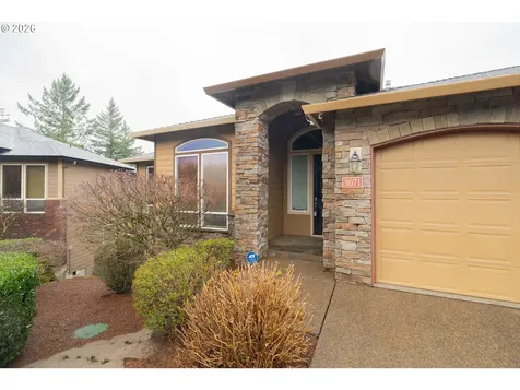 3071 NW Gravenstein Street Camas WA 98607
