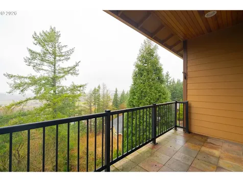 3071 NW Gravenstein Street Camas WA 98607