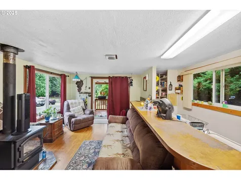 93585 Briar Lane Coos Bay OR 97420