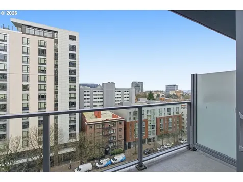 1221 SW 10th Avenue Portland OR 97205
