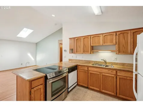 5115 NE 76th Avenue Vancouver WA 98662