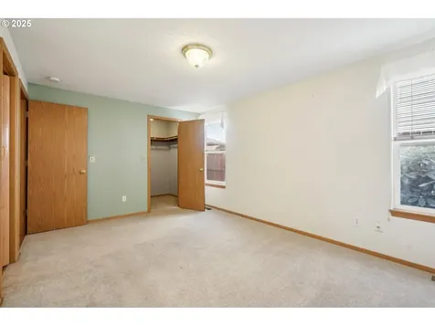 5115 NE 76th Avenue Vancouver WA 98662