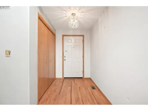 5115 NE 76th Avenue Vancouver WA 98662