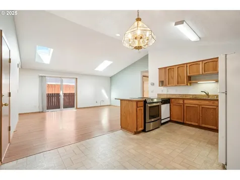 5115 NE 76th Avenue Vancouver WA 98662