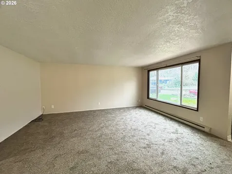 1409 Bowmont Avenue Kelso WA 98626