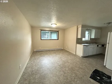 1409 Bowmont Avenue Kelso WA 98626