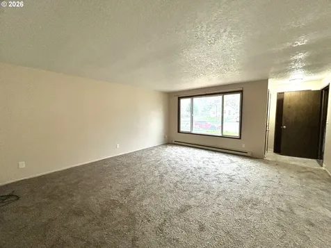 1409 Bowmont Avenue Kelso WA 98626