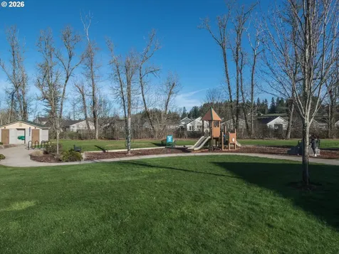 1678 NE Shell Rock Drive Estacada OR 97023