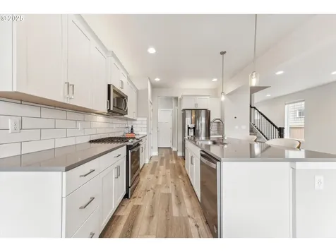 4155 SE Lone Oak Street Hillsboro OR 97123