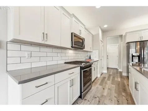 4155 SE Lone Oak Street Hillsboro OR 97123