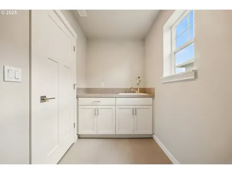 4155 SE Lone Oak Street Hillsboro OR 97123