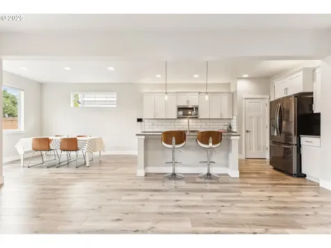 4155 SE Lone Oak Street Hillsboro OR 97123