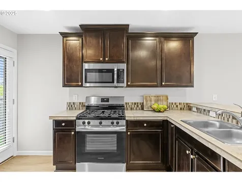 7334 N 93rd Avenue Camas WA 98607