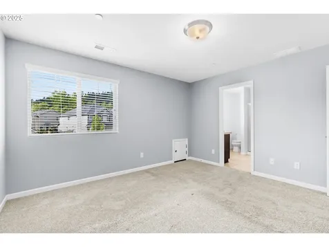 7334 N 93rd Avenue Camas WA 98607